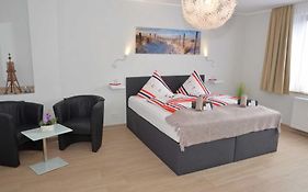 Hotel Neptuns Ankerplatz&Zur Seerobbe